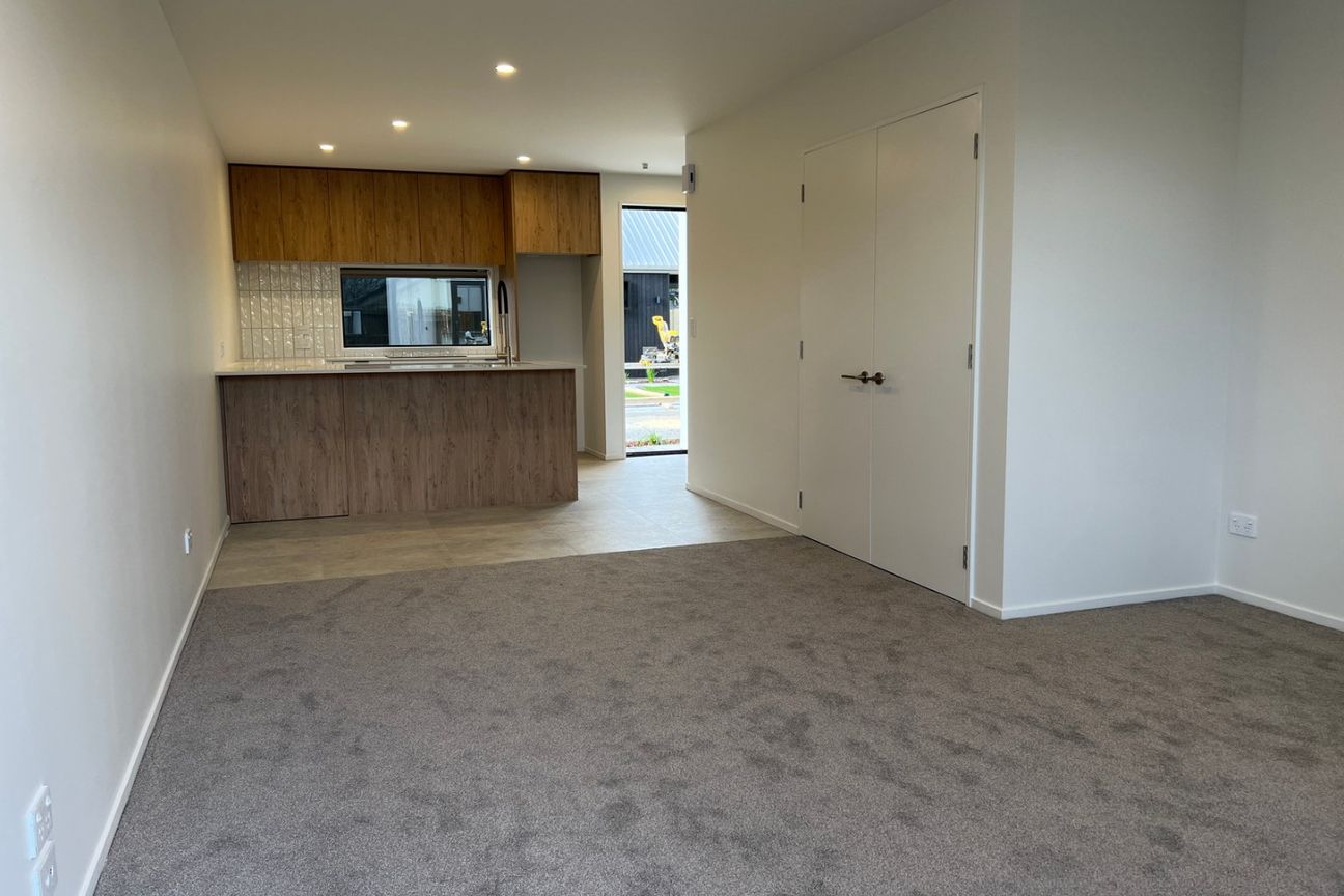 Superb Townhouse in NZ's Most Liveable Suburb!! - Fler