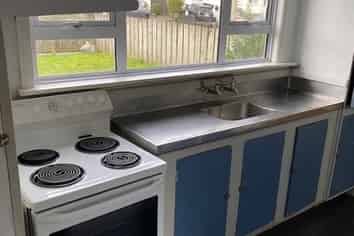 27 Bell St, Tawa