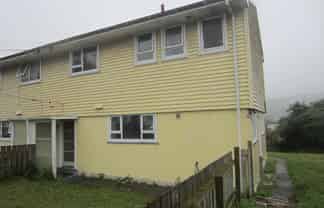 27 Bell St, Tawa