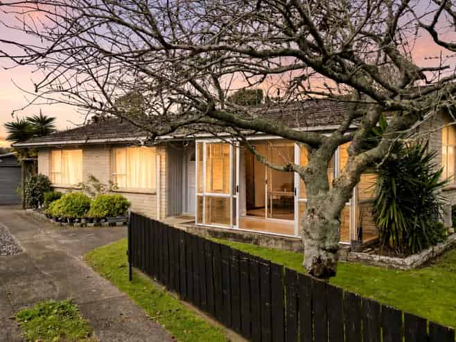 13 Cowen Place, Chartwell
