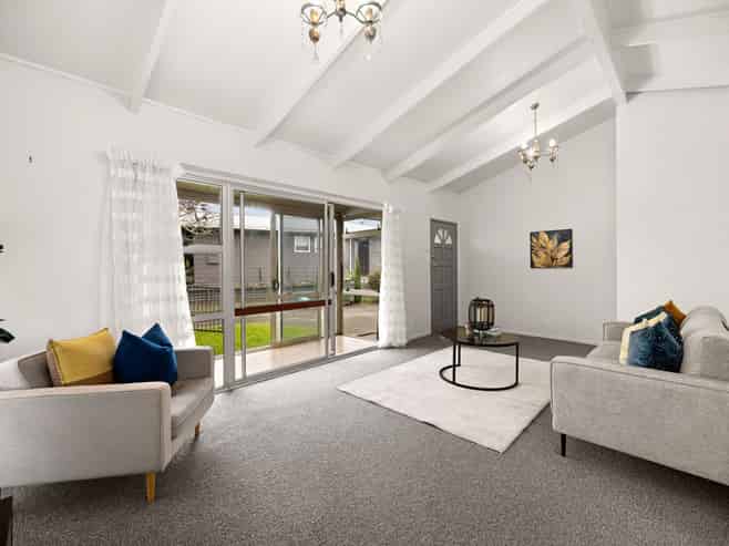 13 Cowen Place, Chartwell