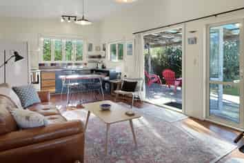 1184 Collingwood-Puponga Main Road, Collingwood