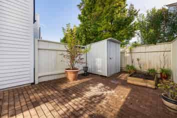 50/17 Lyon Avenue, Mount Albert