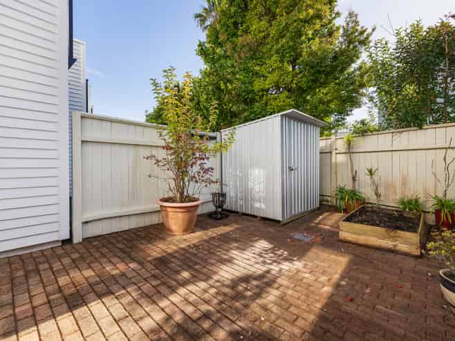 50/17 Lyon Avenue, Mount Albert