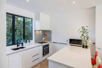 50/17 Lyon Avenue, Mount Albert
