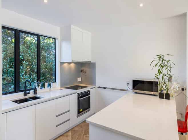 50/17 Lyon Avenue, Mount Albert