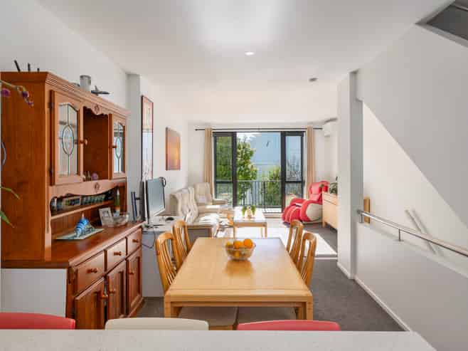 50/17 Lyon Avenue, Mount Albert
