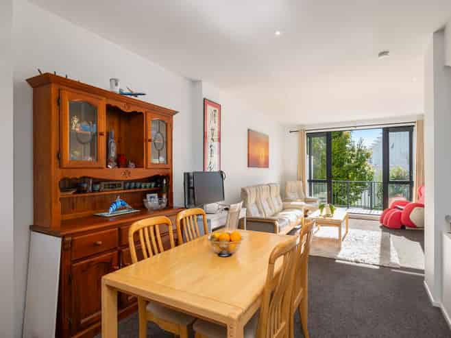 50/17 Lyon Avenue, Mount Albert
