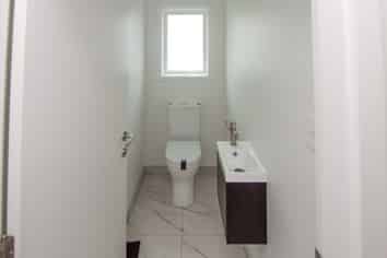 86 Bridge Street, Relocatable House Only, Bulls