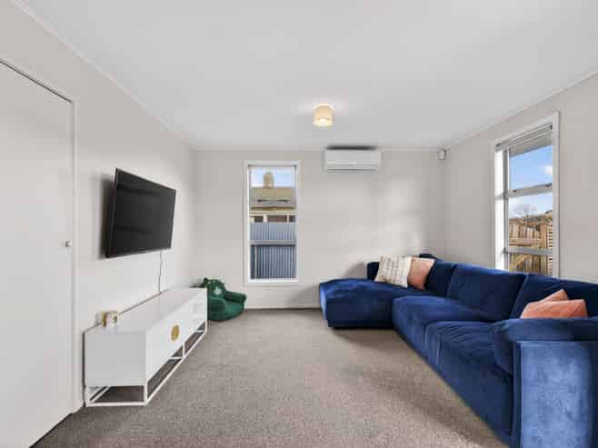 313 Westminster Avenue, Tamatea