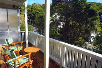 8 Waikare Street, Karori