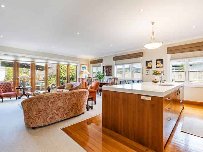15 Glen Almond Street, New Plymouth