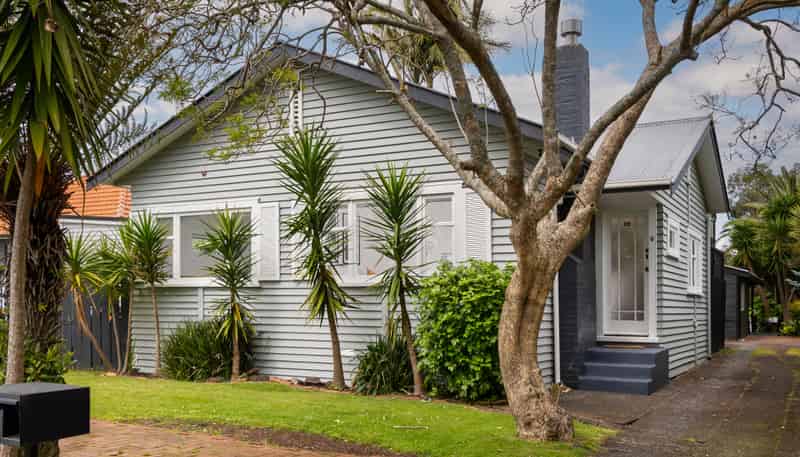 6 Phyllis Street, Mount Albert
