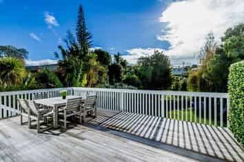 25 Regent Street, Devonport