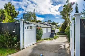 25 Regent Street, Devonport