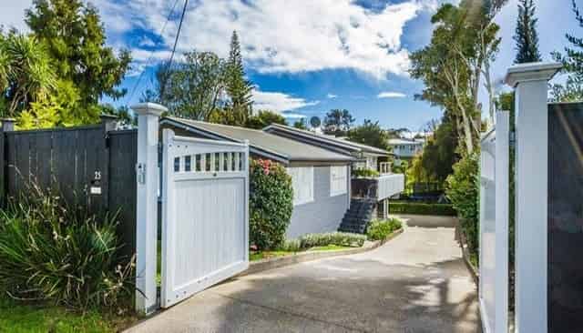 25 Regent Street, Devonport