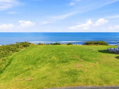 47 Longbeach Drive, Castlecliff