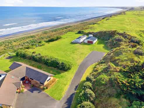 47 Longbeach Drive, Castlecliff