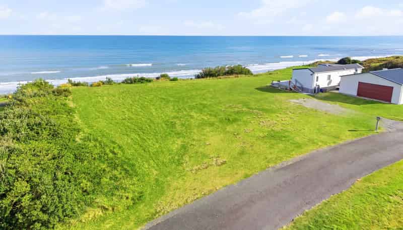 47 Longbeach Drive, Castlecliff