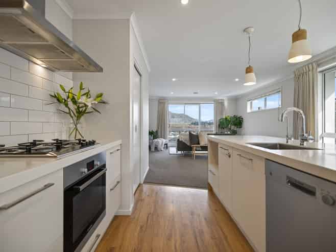 9 Marston Road, Lower Shotover