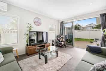 13 Cape Cod Drive, Gulf Harbour