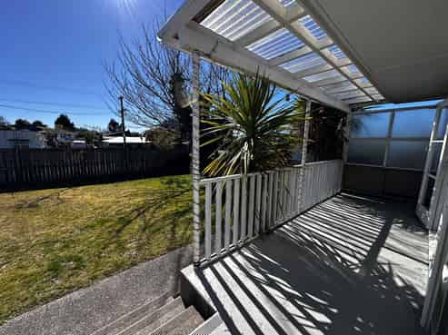 2/211 Rifle Range Road, Tauhara