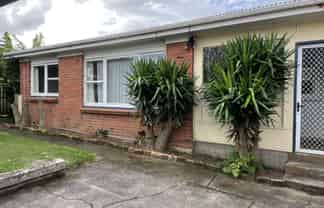 2/51  Tripoli Road, Panmure