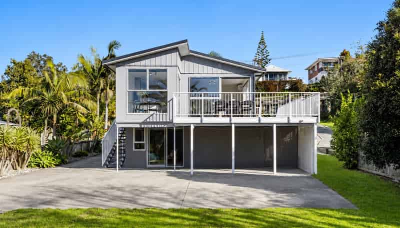 30 Rimu Road, Stanmore Bay