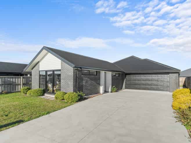 49 Westmoor Boulevard, Rolleston