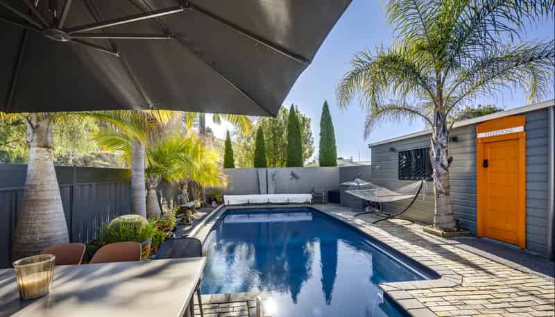 10 Dolbel Street, Taradale