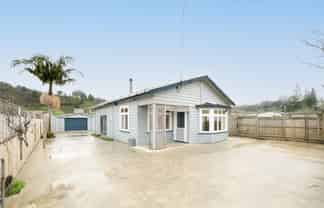 71 Valley Road, Hikurangi