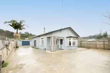 71 Valley Road, Hikurangi