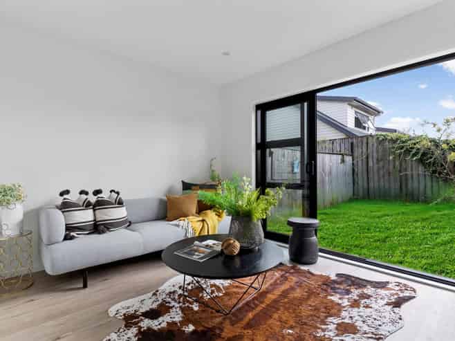 72/76/78/26 Rauemi Way, Te Atatu South