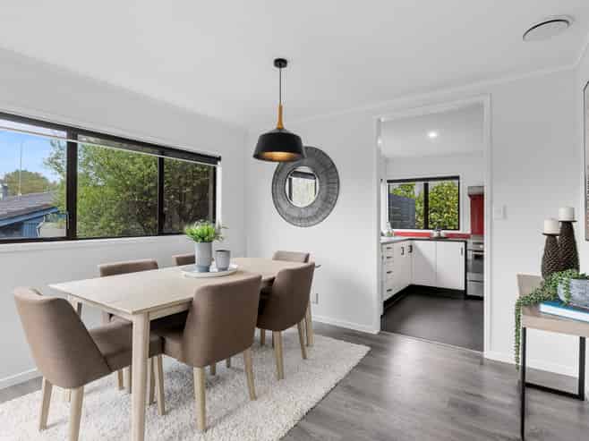 20 Sandiacre Way, Browns Bay