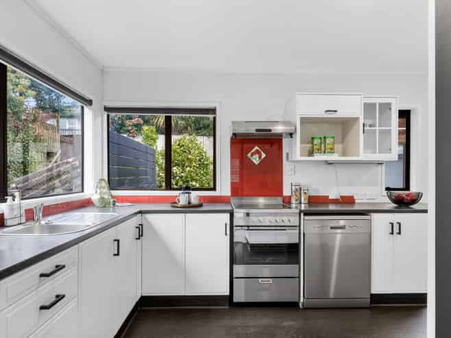 20 Sandiacre Way, Browns Bay