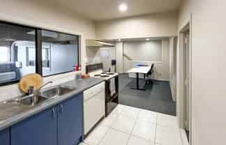 FUNCTIONAL INDUSTRIAL UNIT - PAPAKURA
