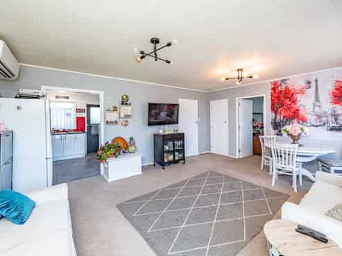 2/90 Campbell Street, Whanganui