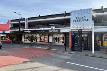 Prominent Retail Opportunity – Dickens Street