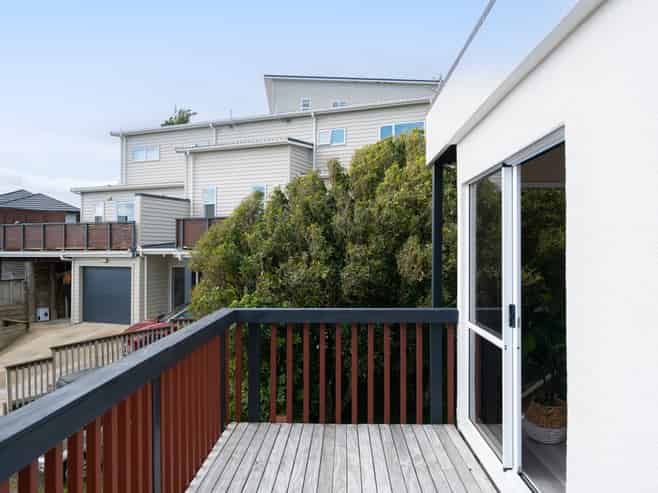 102A Glanmire Road, Newlands
