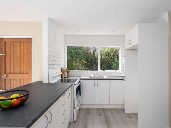 102A Glanmire Road, Newlands