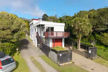 102A Glanmire Road, Newlands