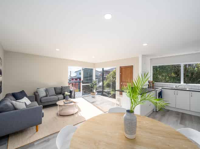 102A Glanmire Road, Newlands