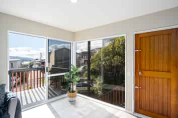 102A Glanmire Road, Newlands