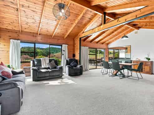 37 Pataua North Road, Whareora