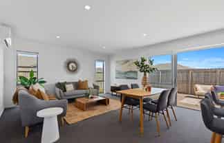 52 Crown Street, Papamoa
