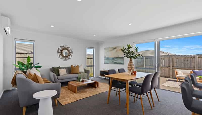 52 Crown Street, Papamoa