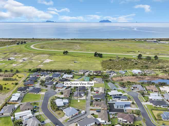26 Ocean View Rise, Ruakaka