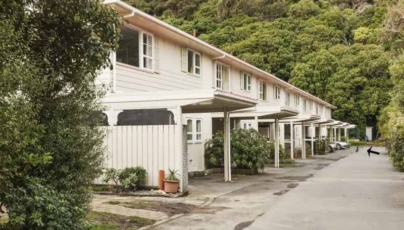 5/371 Muritai Road, Eastbourne