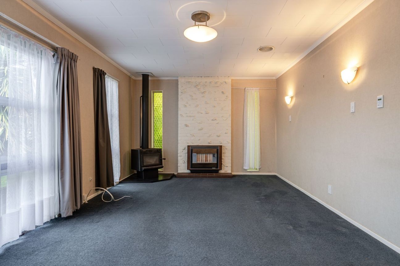 POPULAR TERRACE END LOCATION - Meer