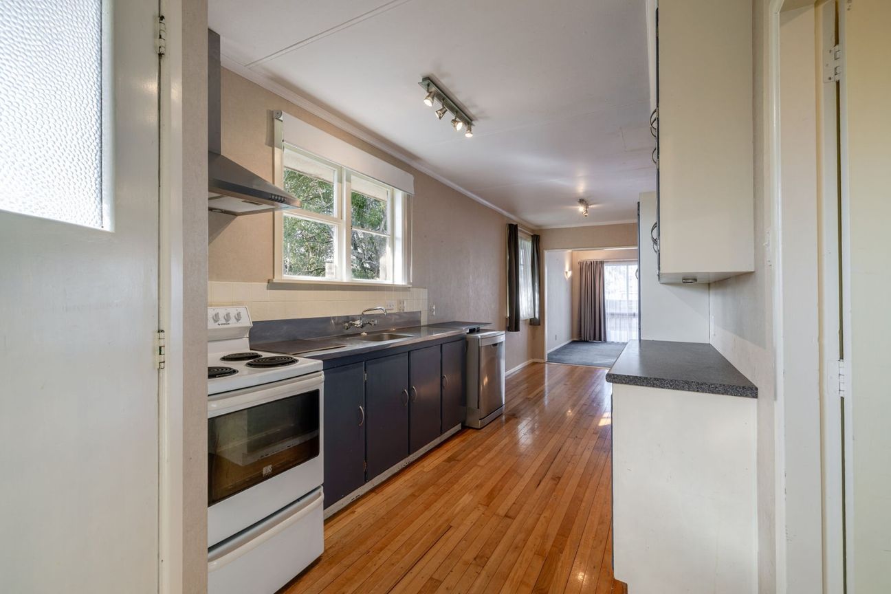 POPULAR TERRACE END LOCATION - Aanzicht 2